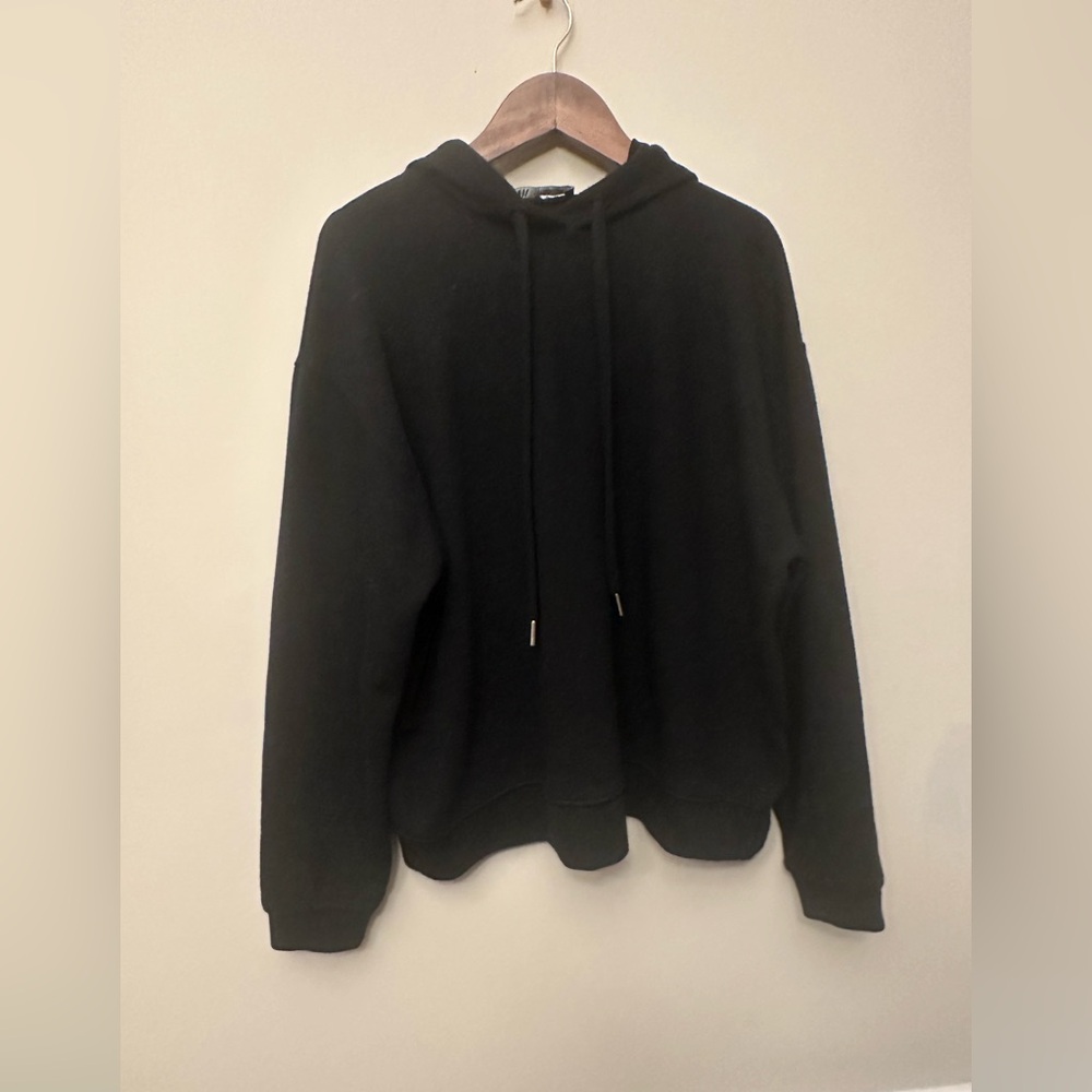 ZARA Soft Knit Hoodie pre-owned luxury Black, Super Cozy EUC (Size S)
